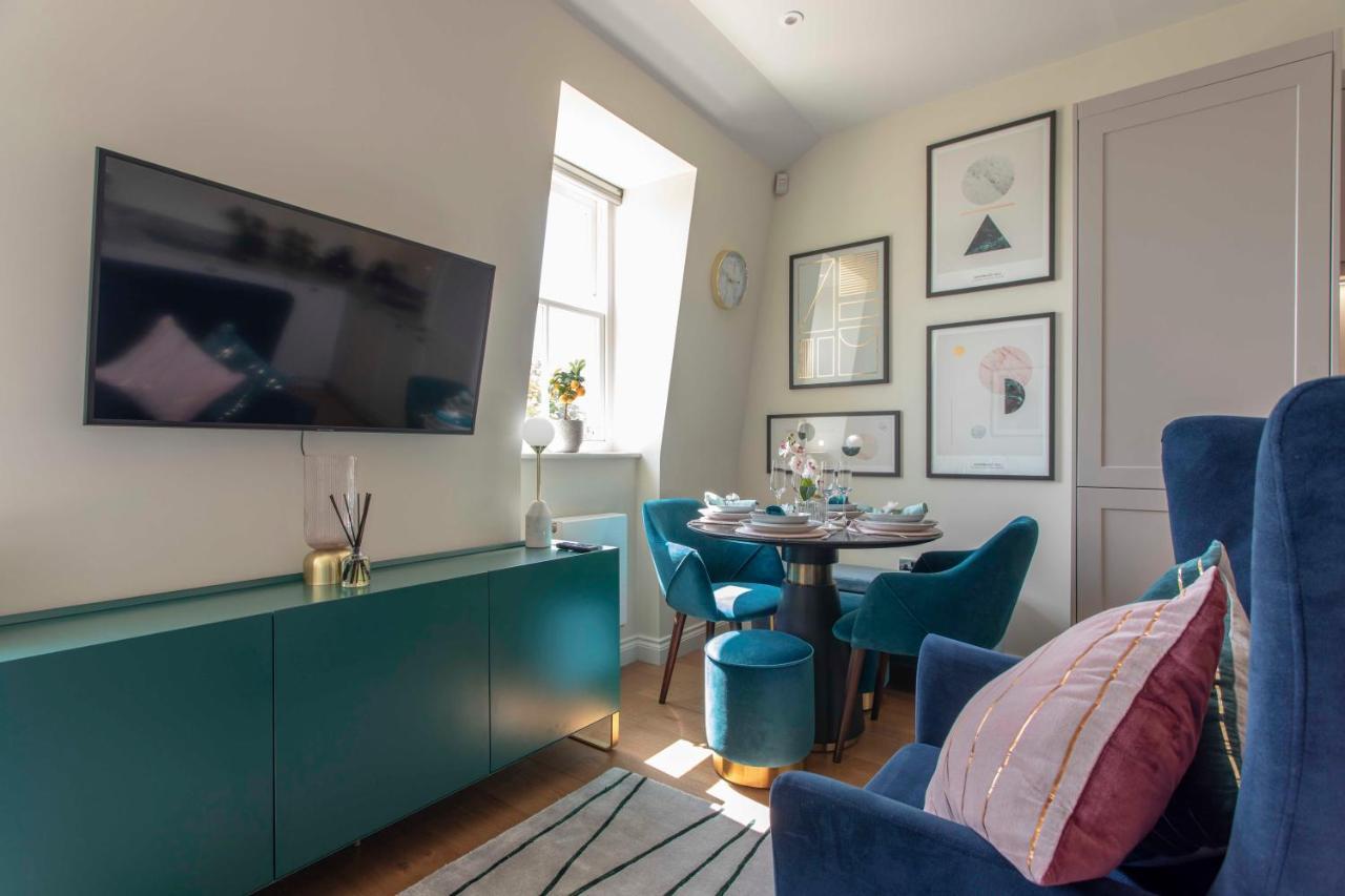 Hope Place View: Modern Centre Apartment *