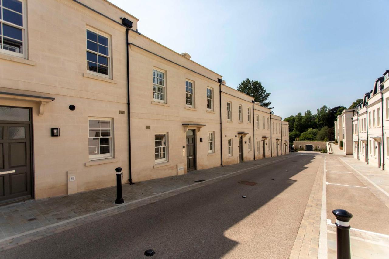 Beautiful, Modern In Hope Place Bath, 1 Bedroom Luxury Centre With Beautiful Views, A Stones Throw From The Royal Crescent In Апартаменты *